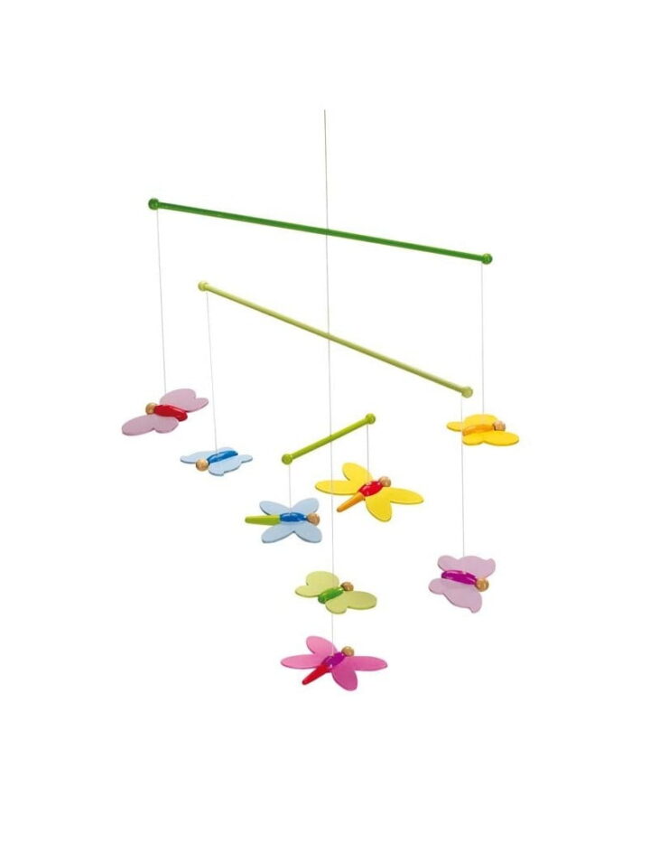 Mobile en bois papillon
